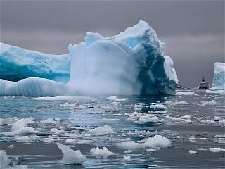 ‘Very worried’: Scientists fret as Antarctic sea ice dwindles
