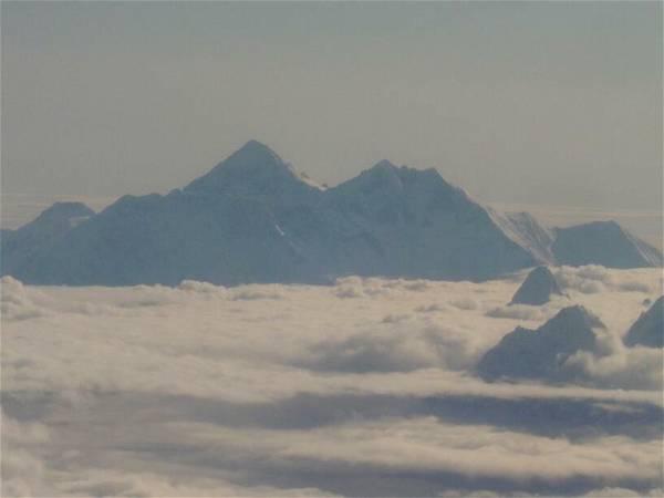Nepal's Top Court Puts Cap On Number Of Everest Climbers