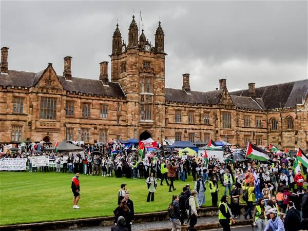Pro-Palestinian protesters set up encampments at universities in Australia