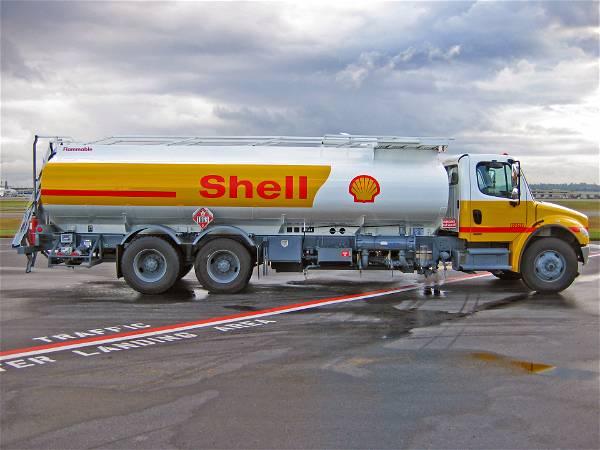 Oil giant Shell beats first-quarter profit estimates despite weaker gas prices